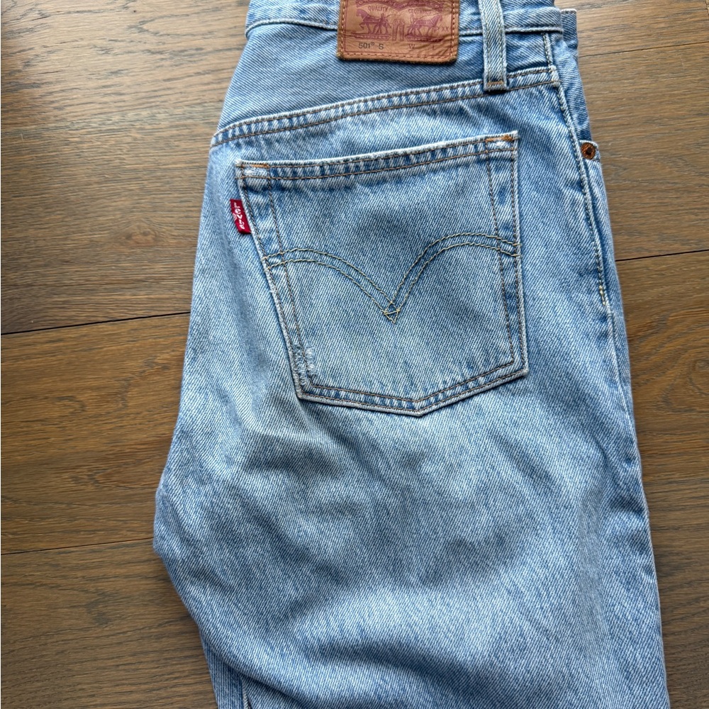 Levi's Men's Light Blue Jeans